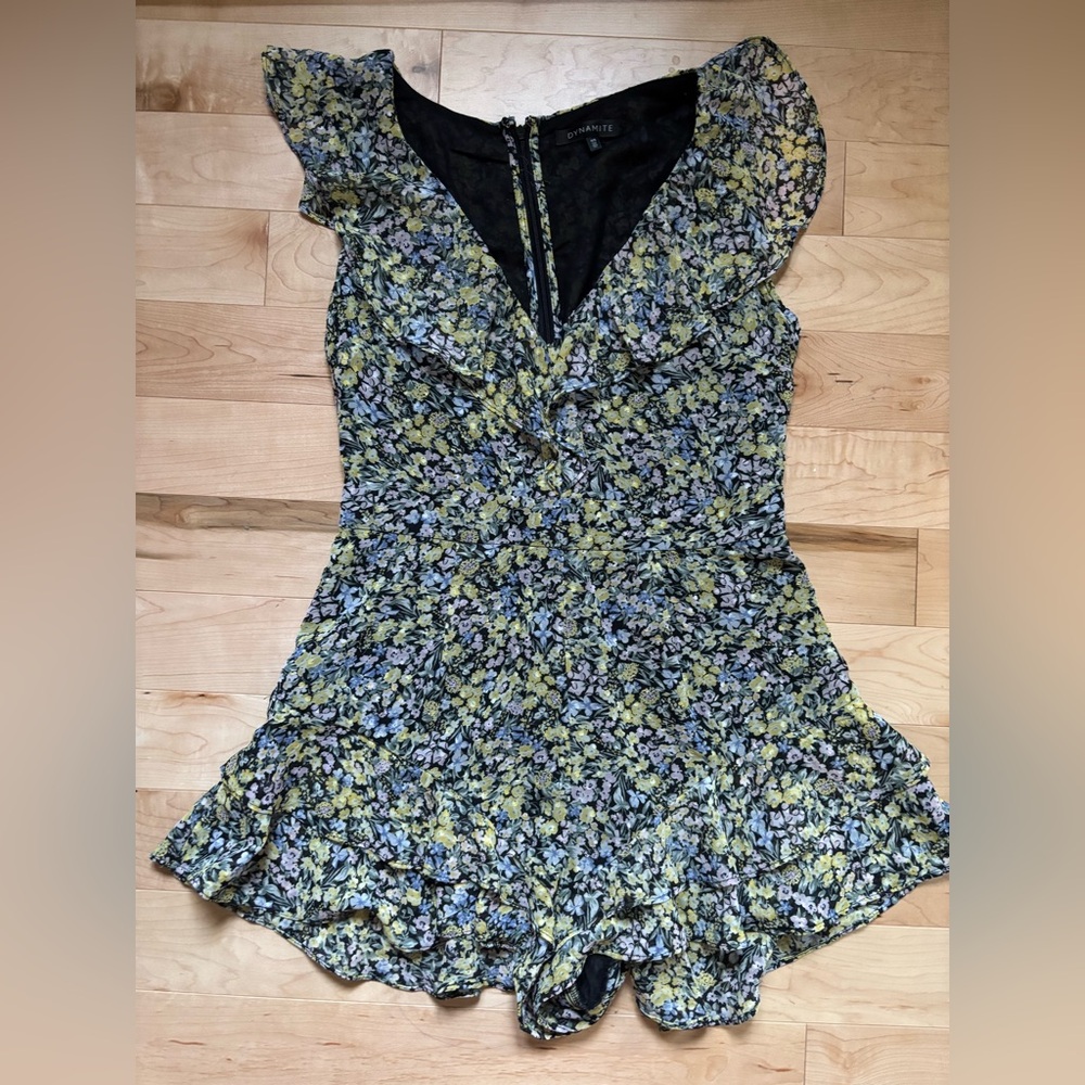 Dynamite romper
